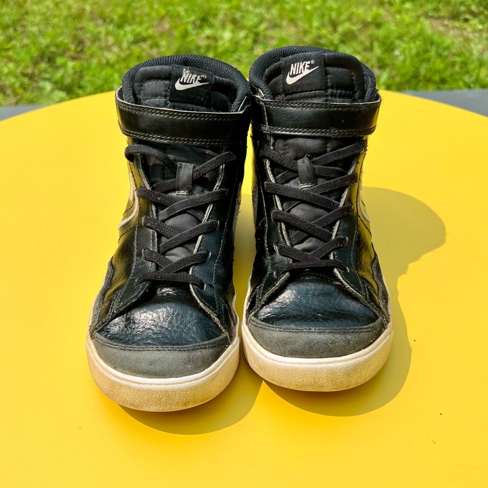 Nike Blazer Mid '77 Shoes Youth Size 3